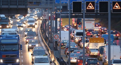 В странах ЕС впервые с 2001 года выросла смертность на дорогах