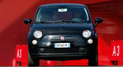 Четырехдверный Fiat 500 представят в марте 2012 года