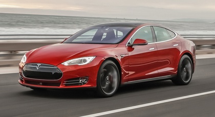 Владельцы Tesla Model S недосчитались «лошадей» в своих электромобилях