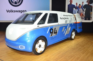 Электрическому фургону Volkswagen I.D. Buzz Cargo дали первое задание