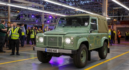 Land Rover выпустил последний Defender