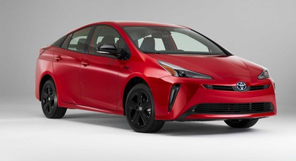 Toyota анонсировала «юбилейный» Prius 