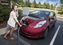 Nissan Leaf нового поколения проедет в 3 раза больше