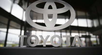 Toyota для экономии отключила два лифта в головном офисе
