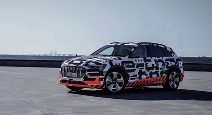 Audi назвала дату премьеры нового электрокроссовера E-Tron