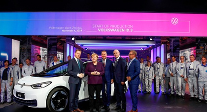 Новый электромобиль Volkswagen ID.3 встал на конвейер