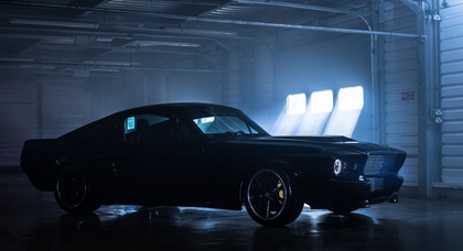 Компания Charge Automotive превратила классический Ford Mustang в электрокар