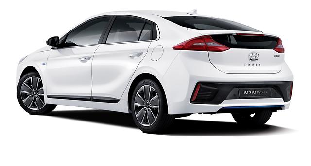 Hyundai представила новую гибридную модель Ioniq