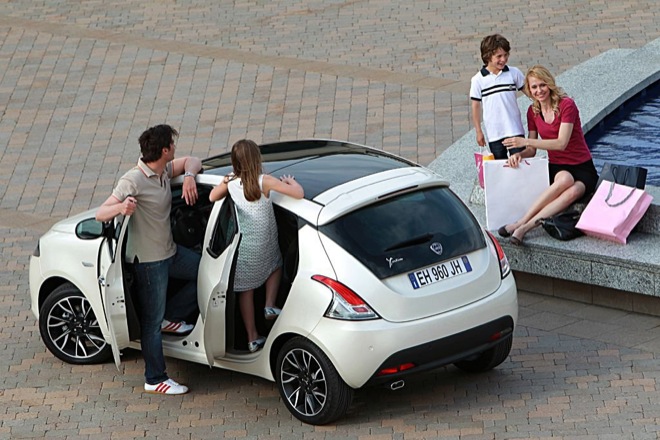 lancia ypsilon