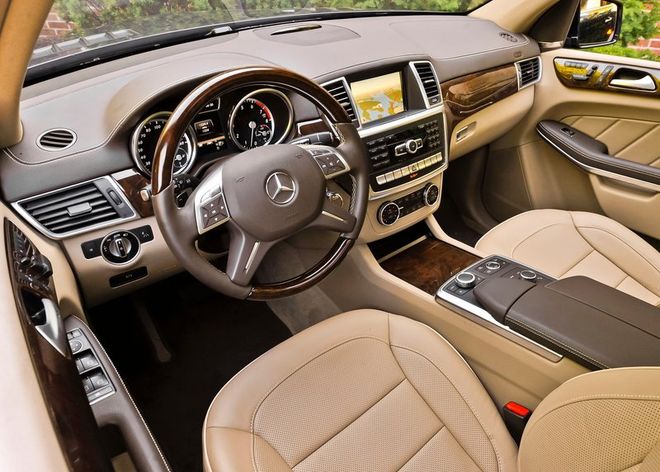 Mercedes-Benz GL (X166) — интерьер, фото 1