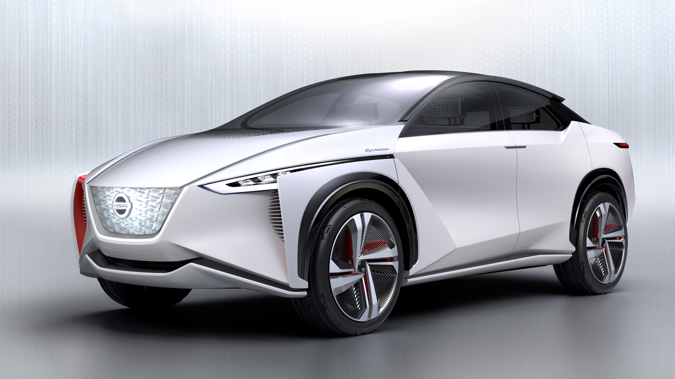 Токио 2017: Nissan представил концепт автономного электрокроссовера IMx