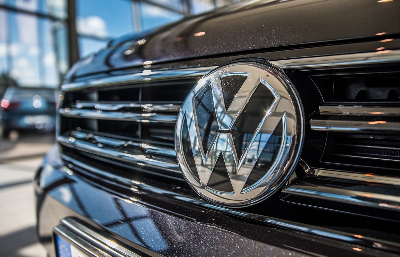 Volkswagen опередил Toyota по продажам автомобилей