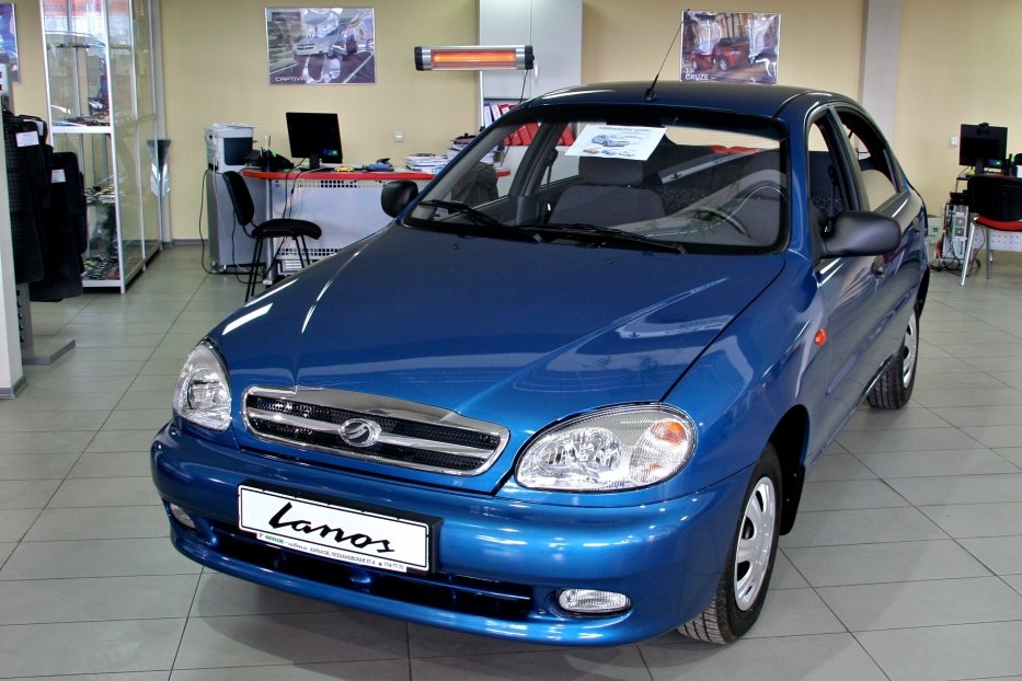 Названы самые продаваемые в Украине модели автомобилей с 2000 года
