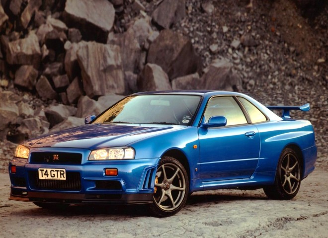 Skyline_GT-R