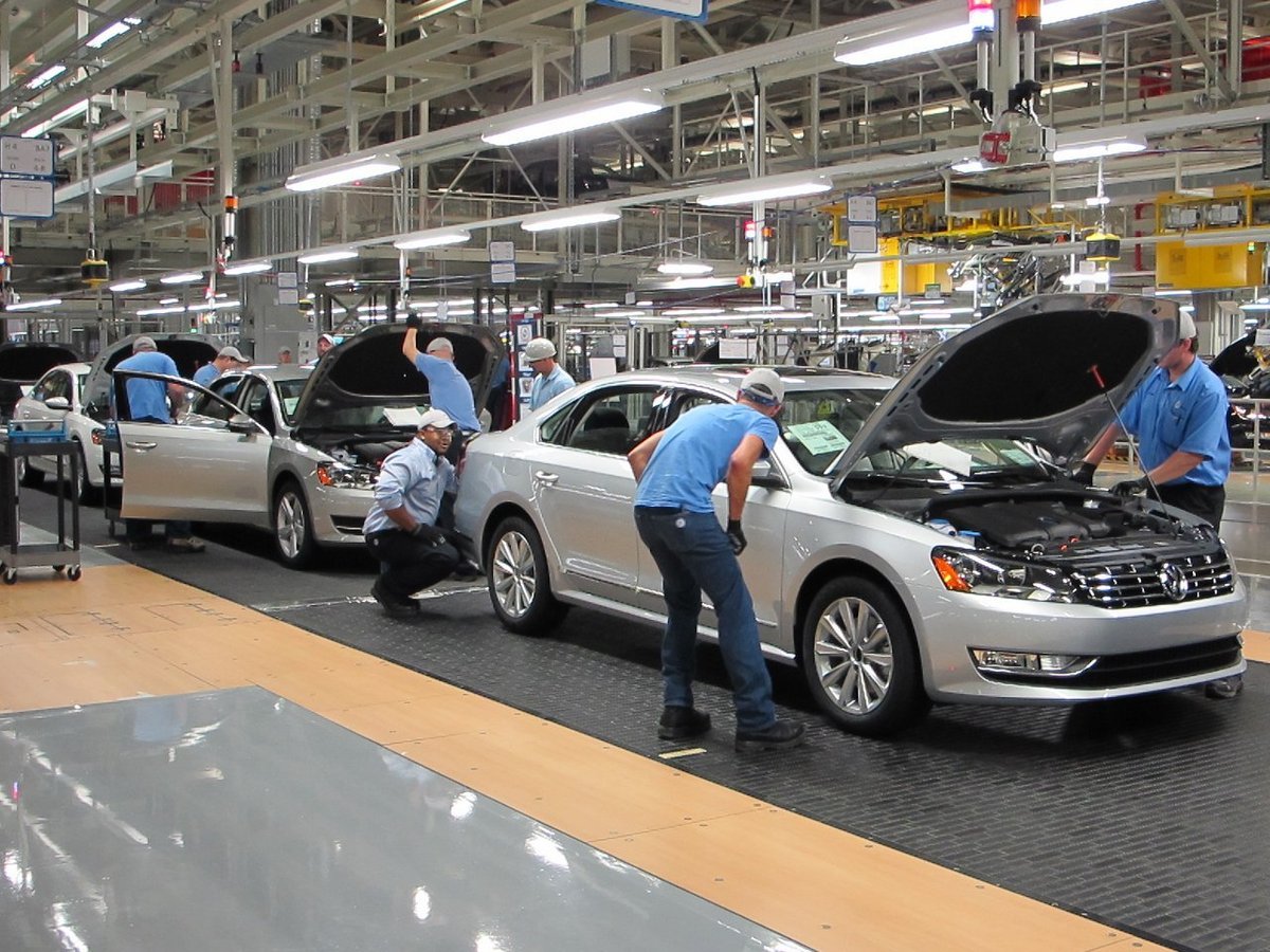 Volkswagen начнет выпускать электромобили в Северной Америке