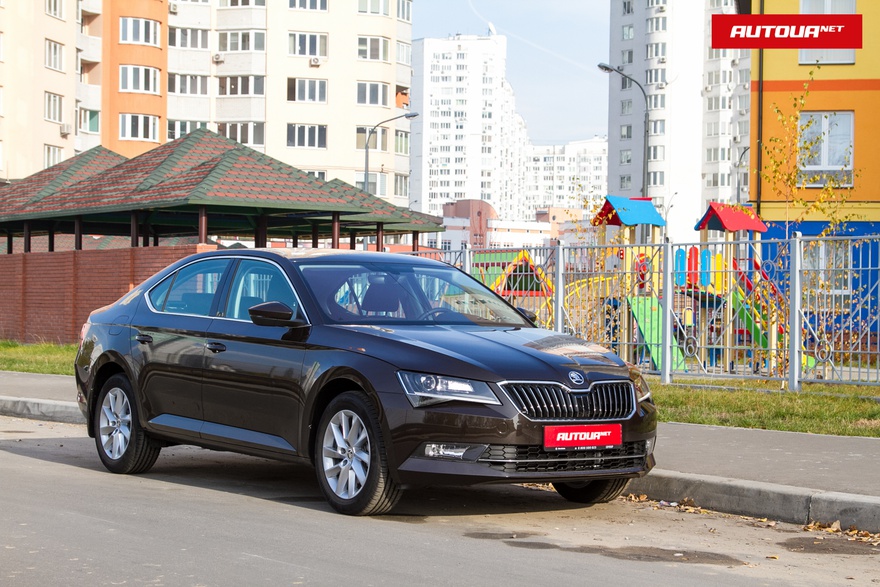 «Автомобилем года в Украине» стал Škoda Superb