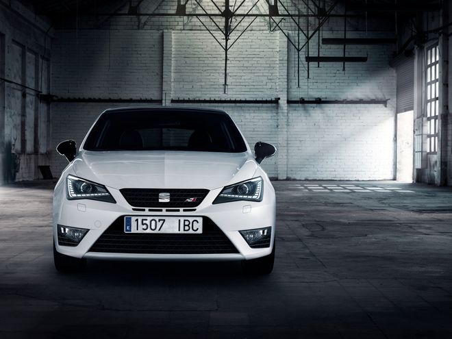 Seat Ibiza Cupra — экстерьер, фото 4