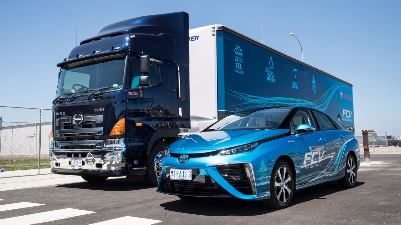 Toyota построила водородную заправку на базе дизельного грузовика