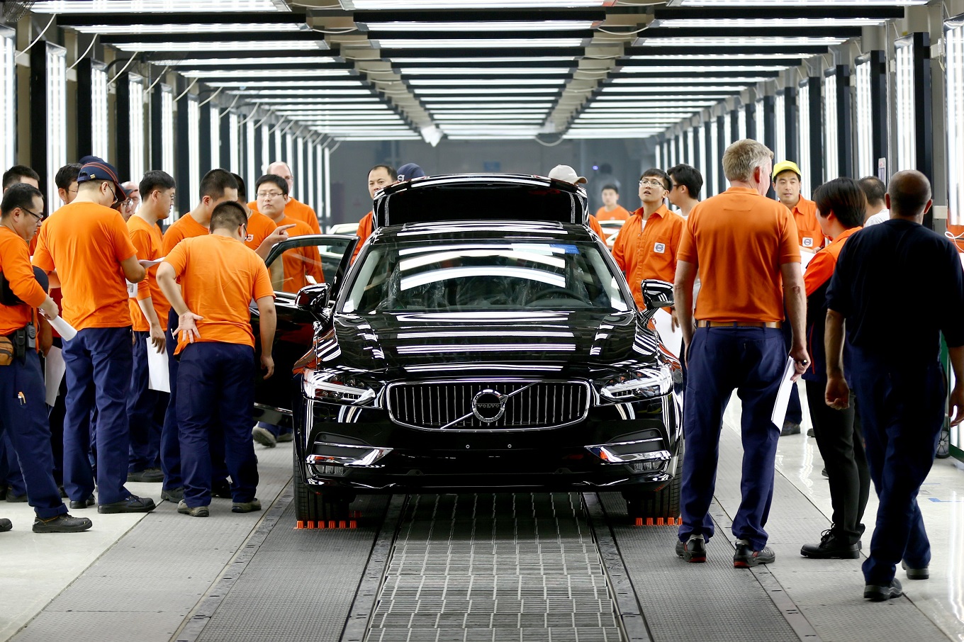 Производство Volvo S90 переедет в Китай