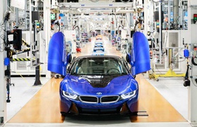 На заводе BMW в Лейпциге собрали последний родстер i8