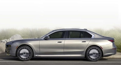 Mansory has unveiled Maybach-style wheels for the BMW 7 Series