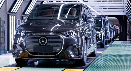 Mercedes-Benz запустила серийное производство электрического VLE в Испании