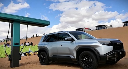 9 минут до "полной" батареи: BYD испытала сверхбыструю зарядку в пустыне
