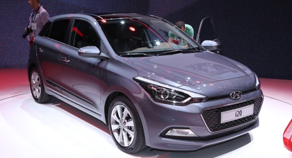 Hyundai представила в Париже модель i20 второго поколения и новые экономичные двигатели