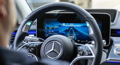 Самоуправляемым автомобилям Mercedes-Benz с системой DRIVE PILOT разрешили ездить по немецким автобанам со скоростью 95 км/ч