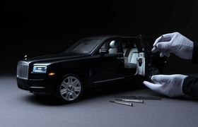 Rolls-Royce представил миниатюрный Cullinan 