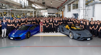 Lamborghini собрала 8 000 суперкаров Aventador и 11 000 единиц Huracan