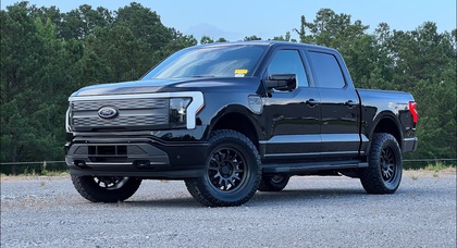 Lifted Ford F-150 Lightning loses 20% of range