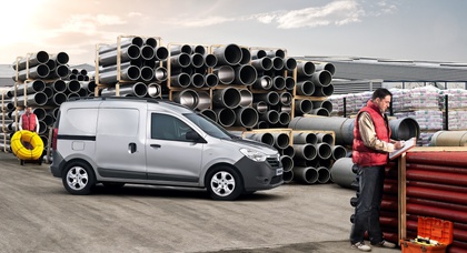 КОММЕРЧЕСКИЕ АВТОМОБИЛИ RENAULT НА ВЫСТАВКЕ INTERBUILDEXPO 2015