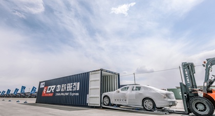 Volvo начала экспортировать автомобили из Китая в Европу по железной дороге