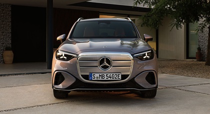 Новий Mercedes-Benz GLC EQ отримав величезну LED "решітку" та запас ходу до 713 км