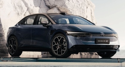 Official photos reveal Zeekr 007 electric sedan's futuristic design