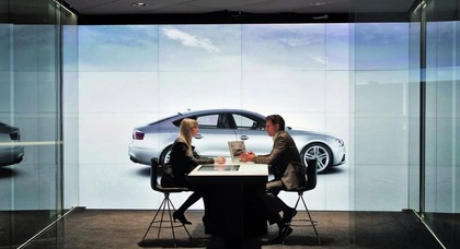 Audi открыла свой первый цифровой дилерский центр