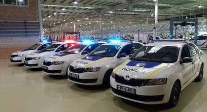 На «Еврокаре» собрали первую партию Škoda Rapid для патрульной полиции
