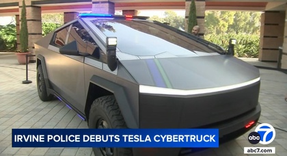 Eerste Tesla Cybertruck van de politie in Californië op de weg