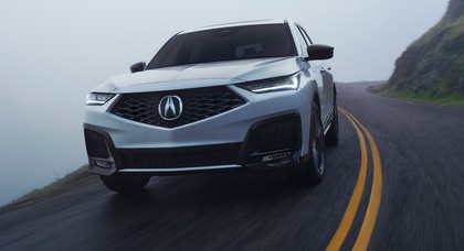 L'Acura MDX 2025 commence à 52 250 $.