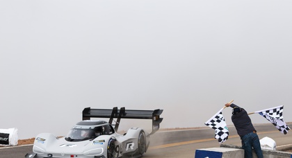 Электрокар Volkswagen I.D. R Pikes Peak стал рекордсменом гонки на Пайкс-Пике