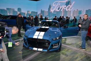 Ford представил самый мощный Mustang в истории