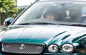 La Jaguar X-Type Estate 2009 de la reine Elizabeth II est mise aux enchères