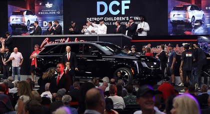 First retail production 2025 Cadillac Escalade IQ EV raises $550,000 for Detroit Children’s Fund