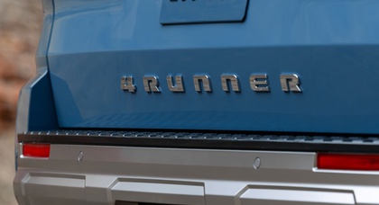 Premier regard sur l'arrière du nouveau Toyota 4Runner