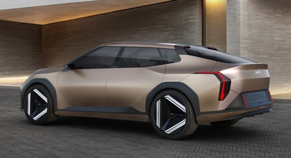 Kia Concept EV4 utilizes natural dying with madder root and walnut shells
