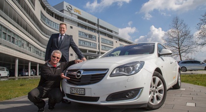 Дизельный Opel Insignia проехал 2111 километров на одном баке