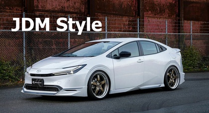 Toyota Prius Enhances Style with Kuhl Racing Aero Kit
