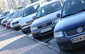 Проблемные «евробляхи» вывозят в Литву на продажу