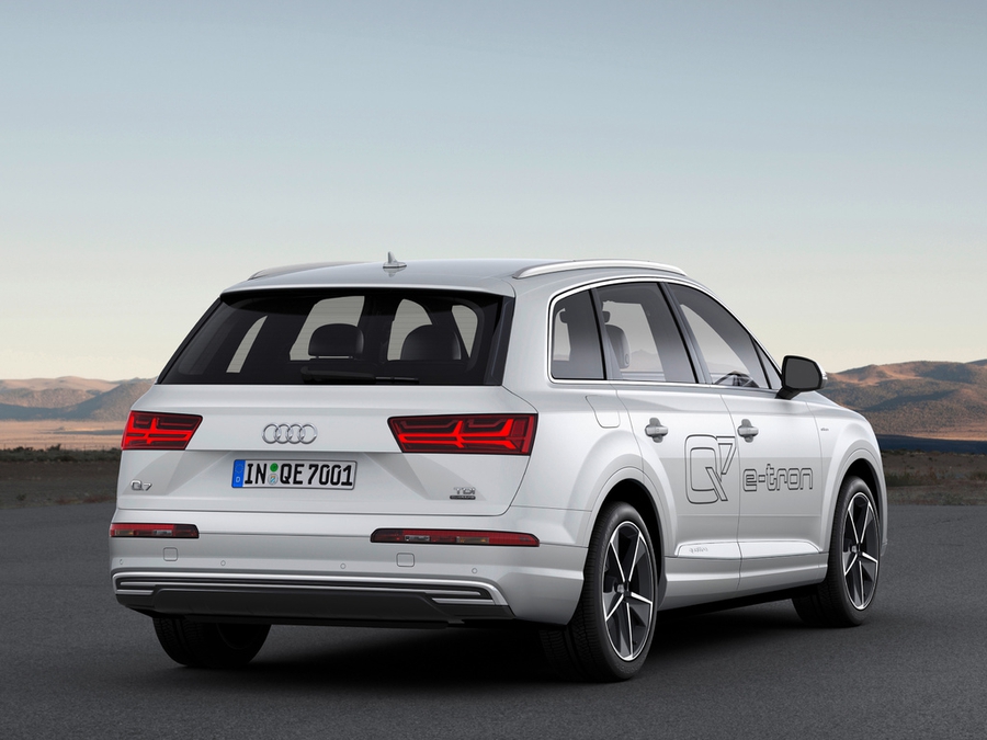 Ауди кроссовер q7